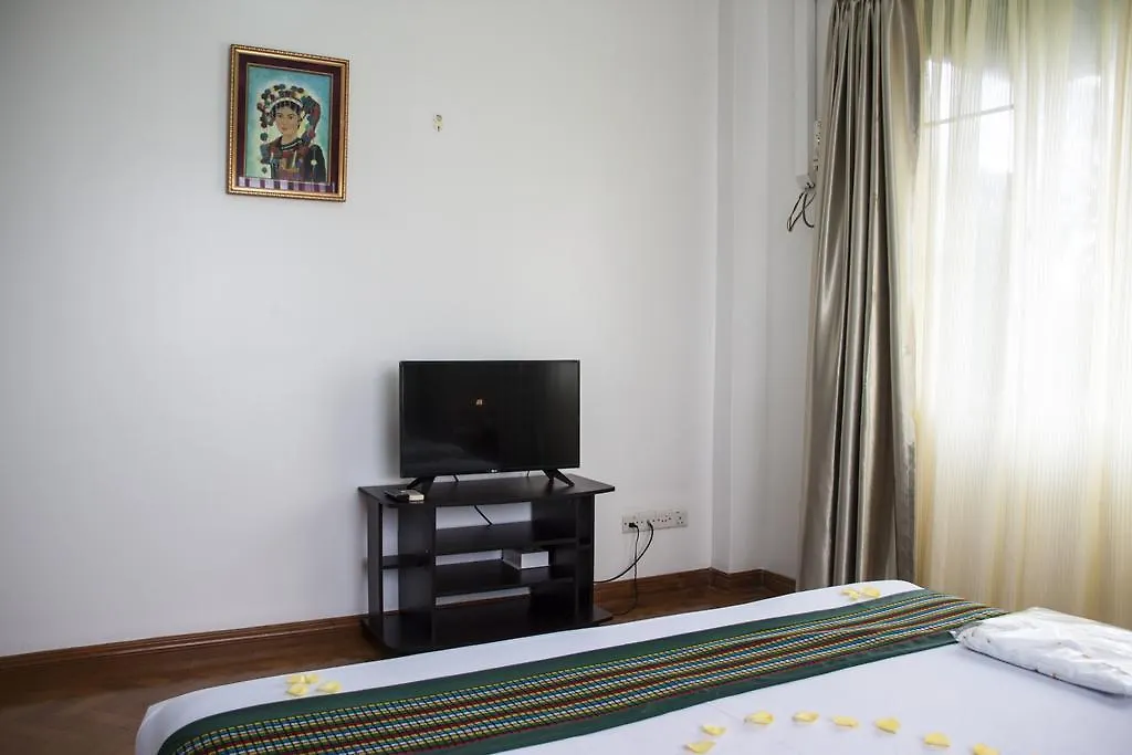 Fame Hotel Rangun